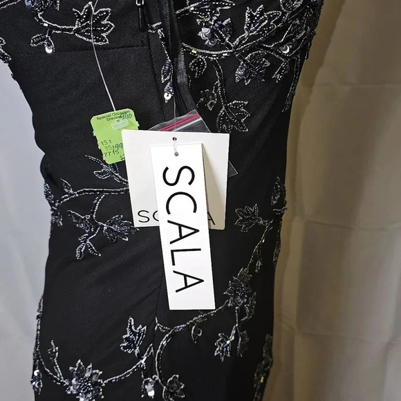 ❌️SOLD❌️ - Picture 9 of 15